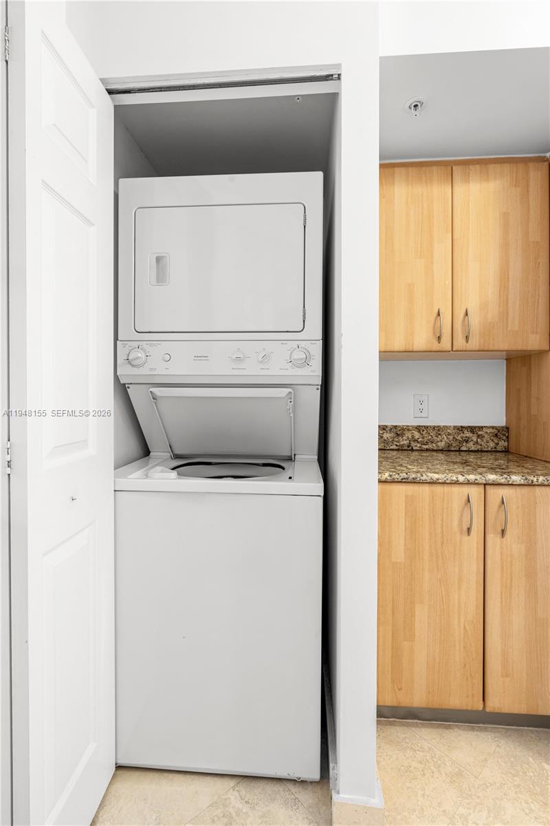 THE COURTS AT SOUTH BEACH - Residential