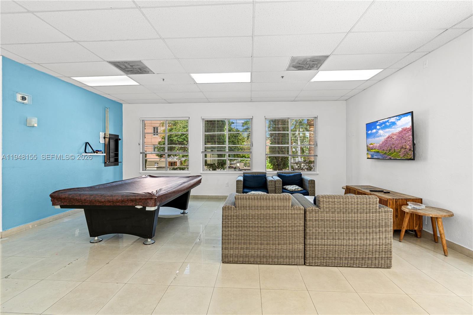 THE COURTS AT SOUTH BEACH - Residential