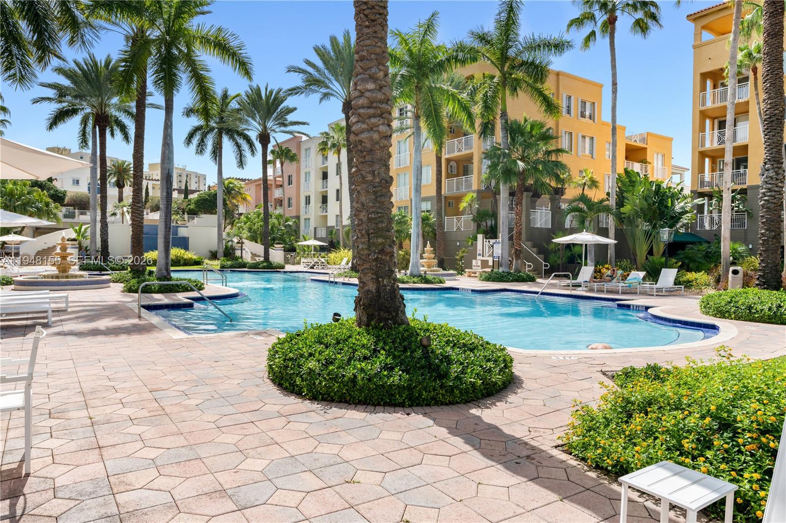 THE COURTS AT SOUTH BEACH - Residential