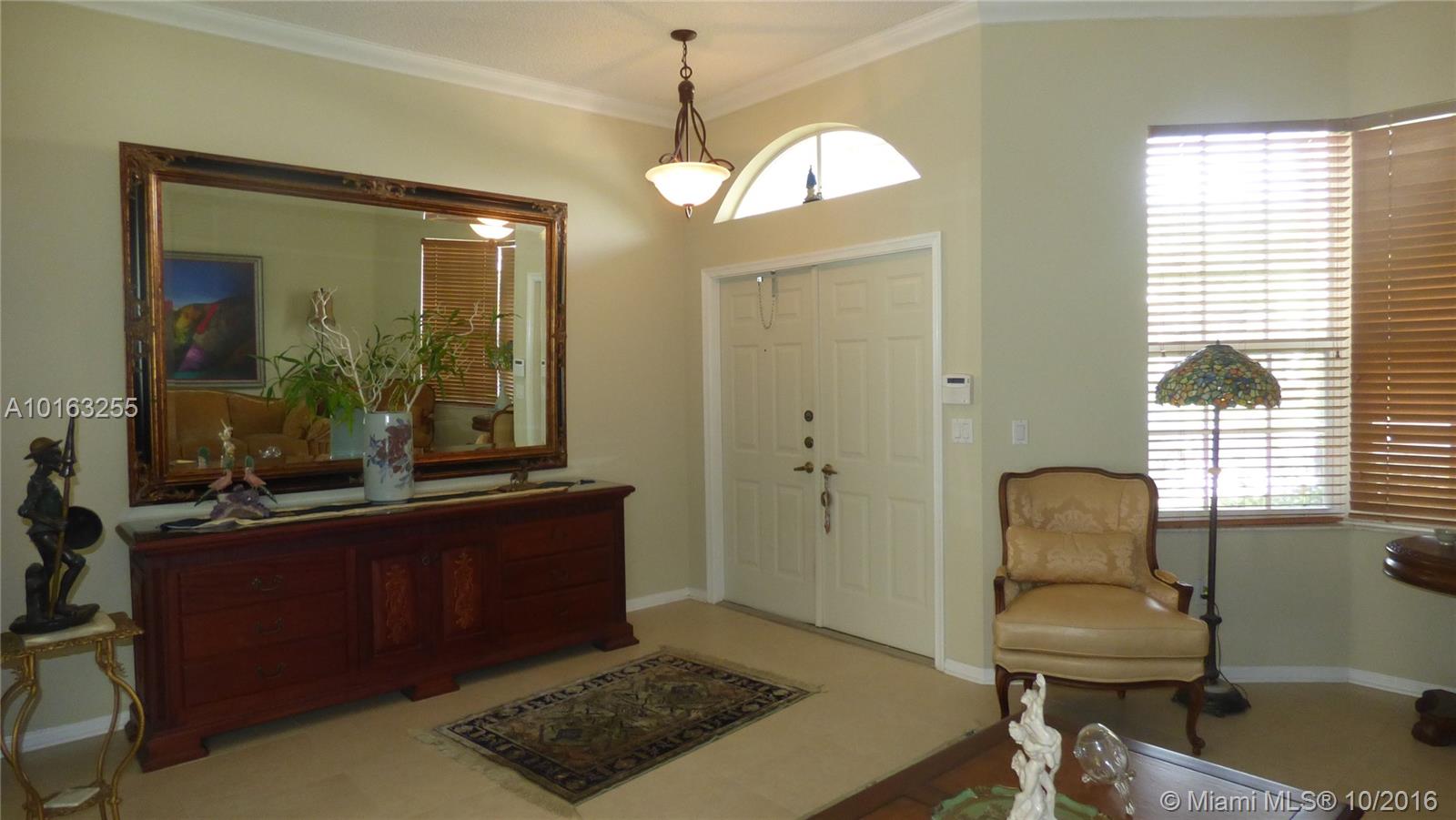 Towngate 156-11 B - Residential Lease