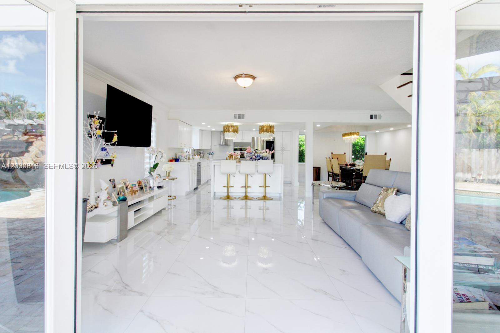 ROSMONT SUB - Residential