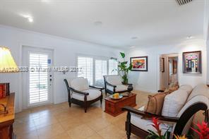 CORAL GABLES BISC BAY SEC - Residential