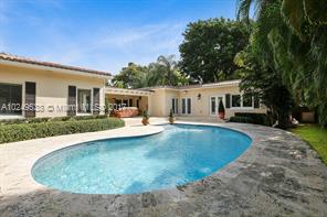 CORAL GABLES BISC BAY SEC - Residential