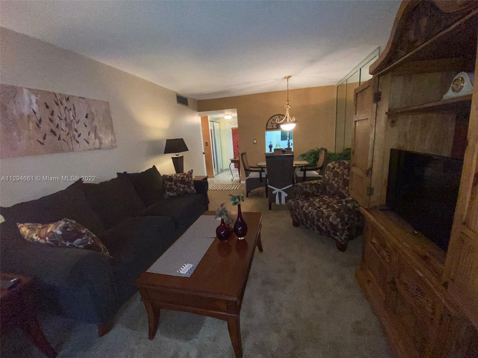SUNRISE LAKES 37 CONDO - Residential Lease