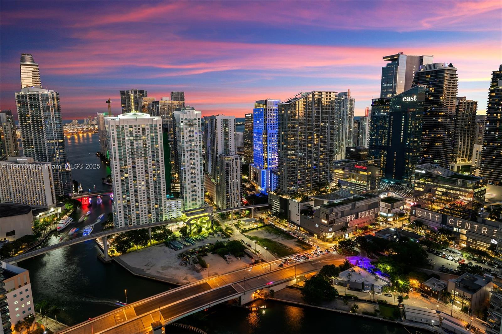 IVY CONDO - Residential