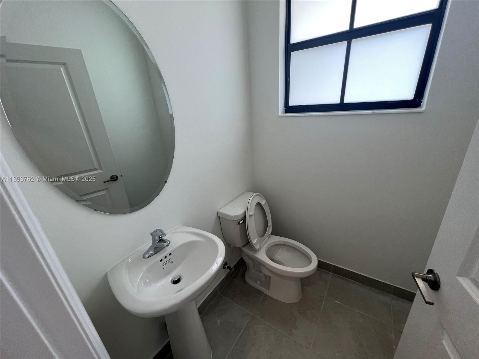SILVER PALM RESIDENTIAL H - Residential