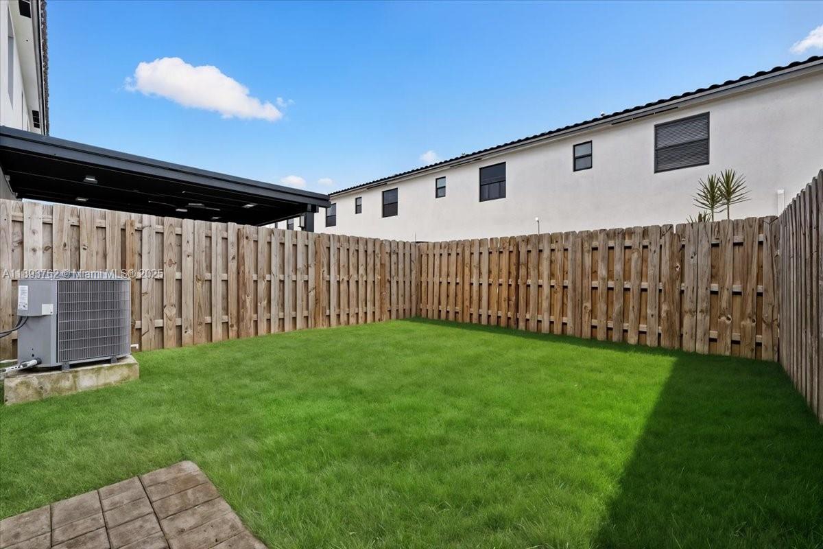 SILVER PALM RESIDENTIAL H - Residential