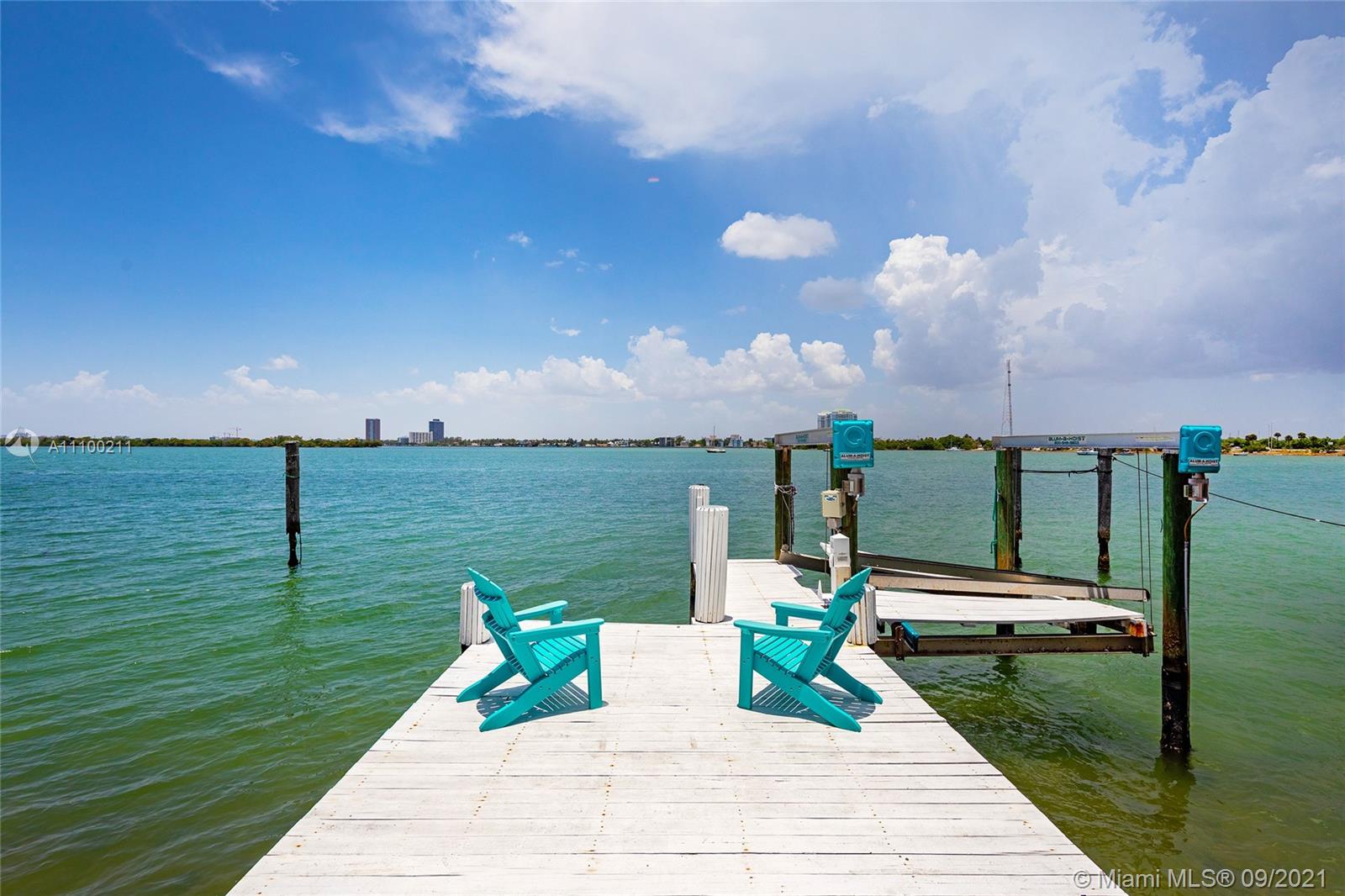 NORTH BAY ISLAND - Residential