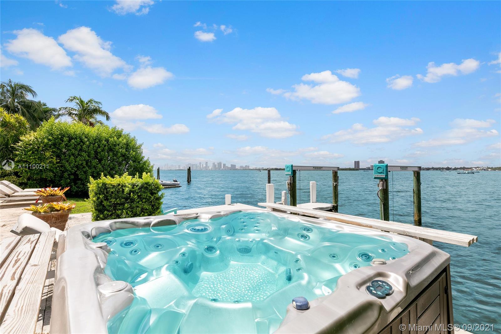 NORTH BAY ISLAND - Residential