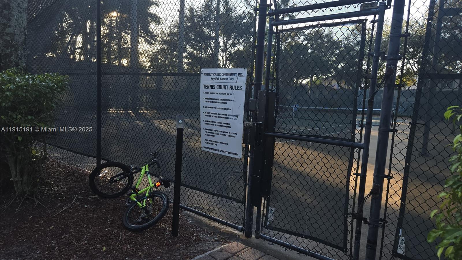 WALNUT CREEK TOWNHOMES - Residential