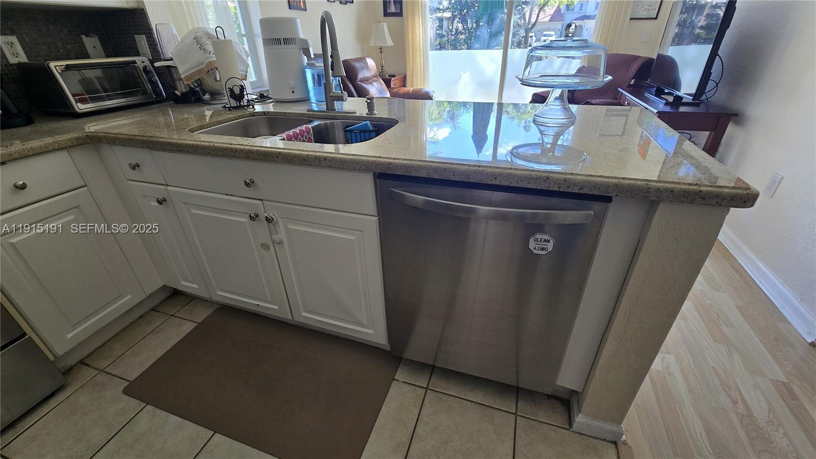 WALNUT CREEK TOWNHOMES - Residential