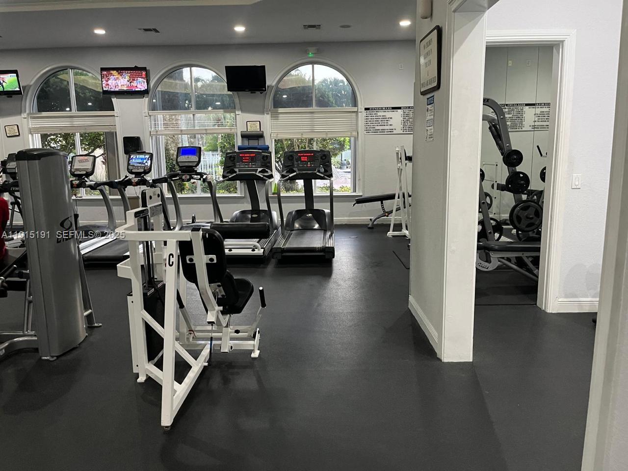 WALNUT CREEK TOWNHOMES - Residential