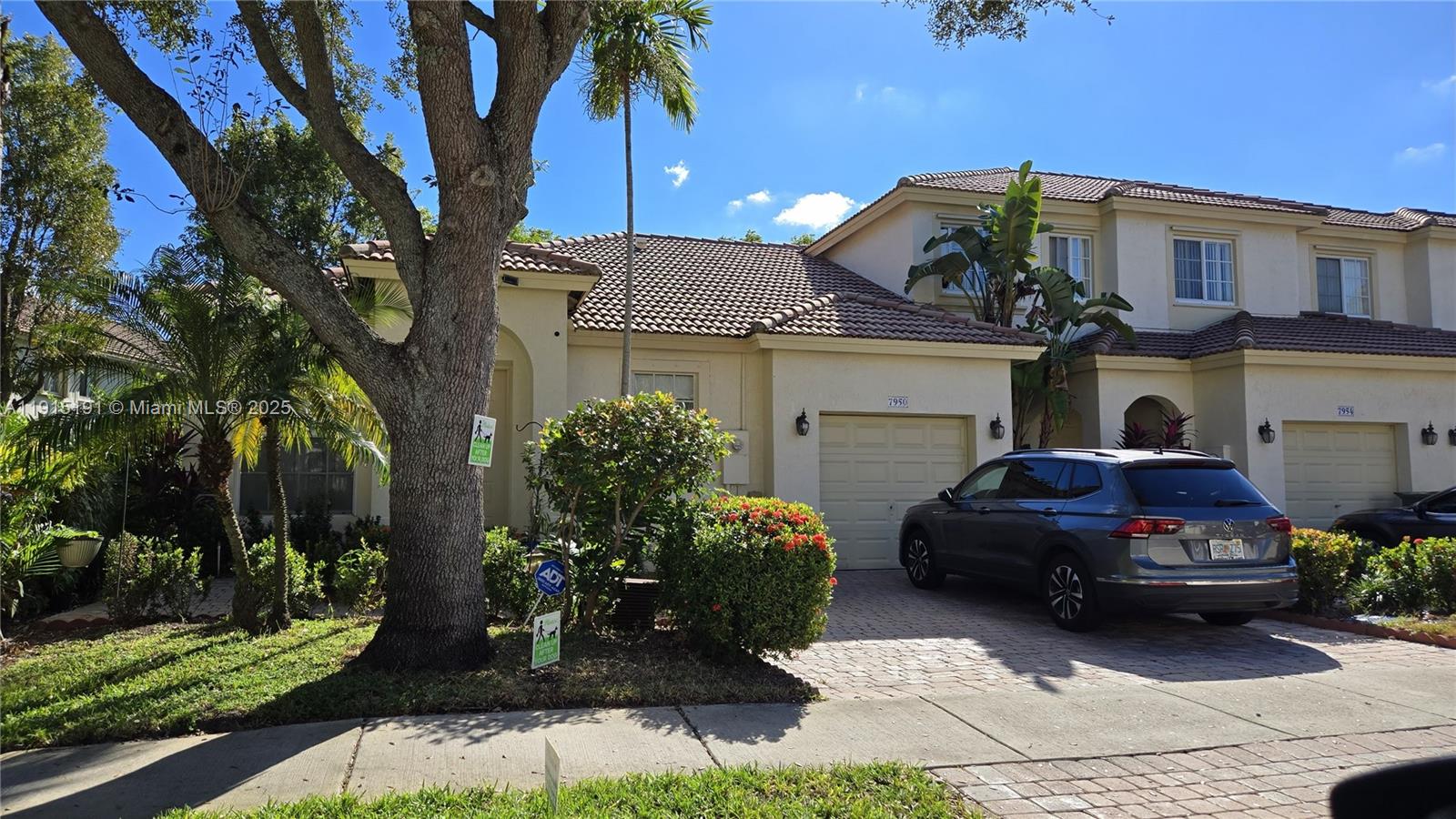 WALNUT CREEK TOWNHOMES - Residential