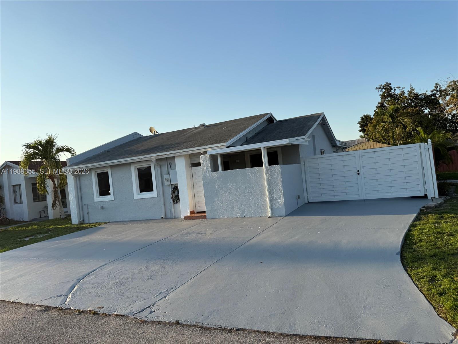 LAKES OF ACADIA UNIT 7 - Residential