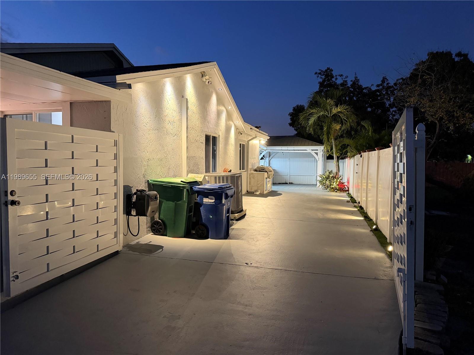 LAKES OF ACADIA UNIT 7 - Residential