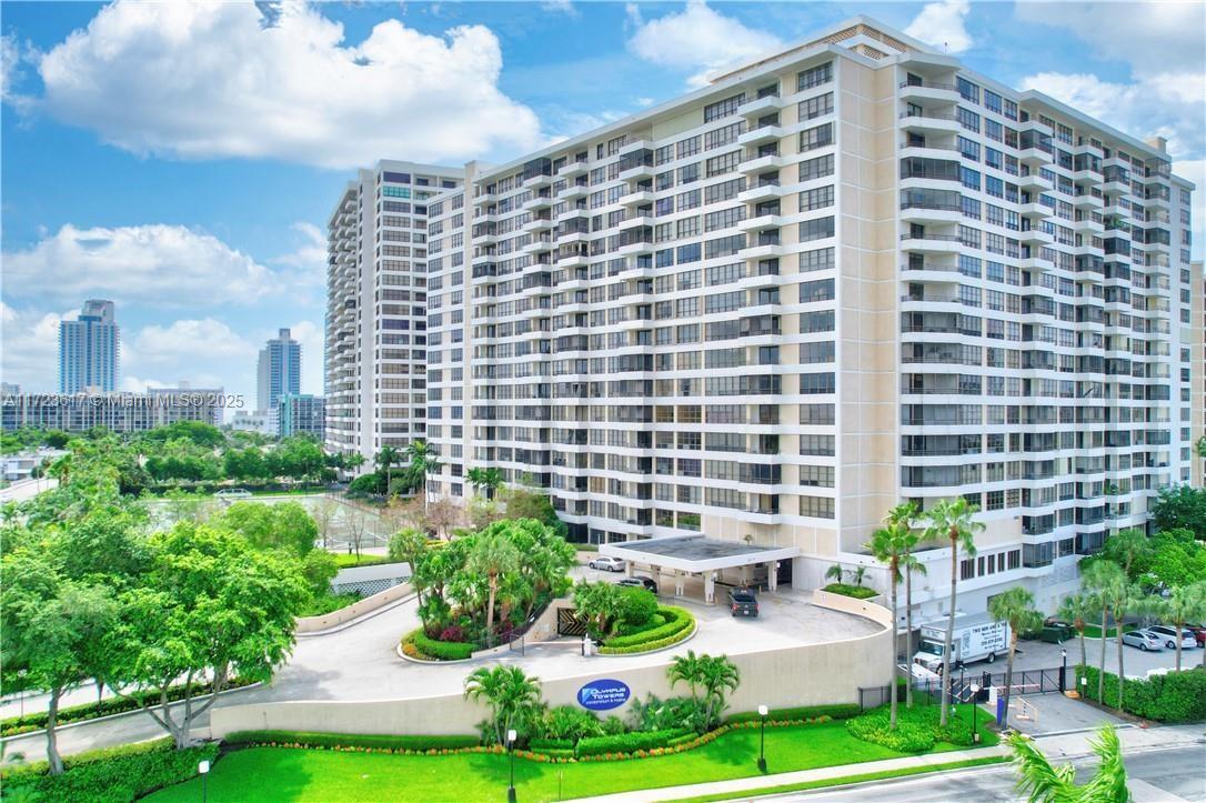 OLYMPUS CONDO PHASE - Residential