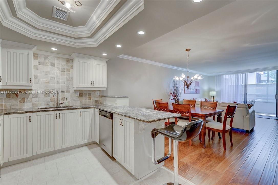 600 Three Islands Blvd 116, Hallandale Beach, Broward County, Florida - 1 Bedrooms  
2 Bathrooms - 
