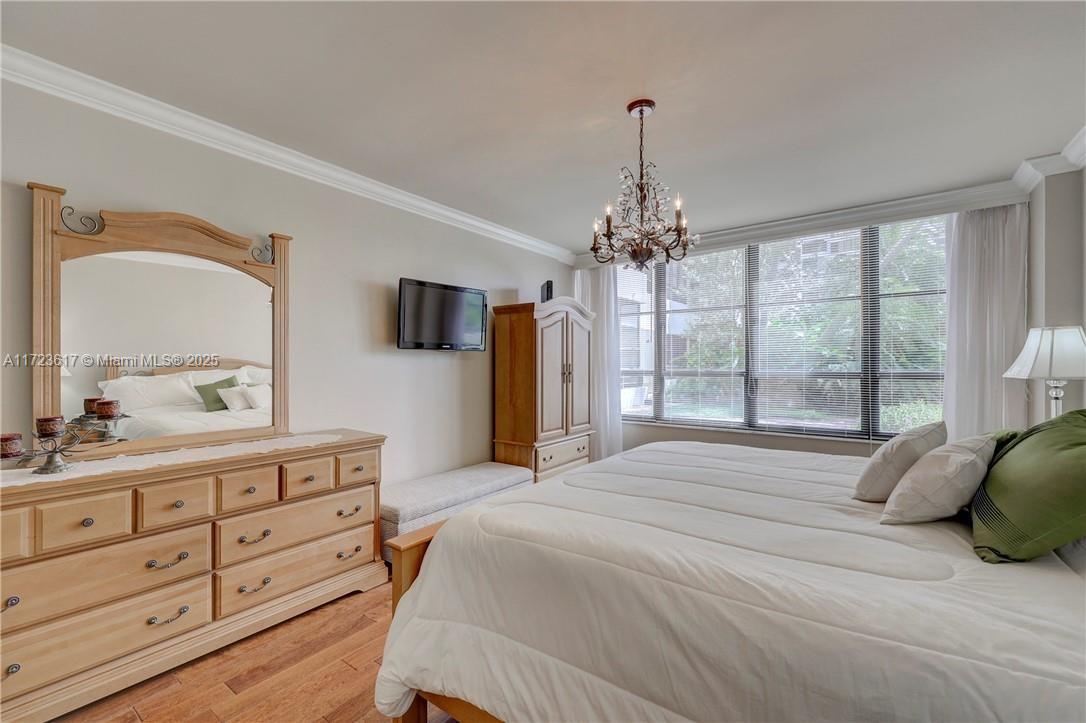 OLYMPUS CONDO PHASE - Residential