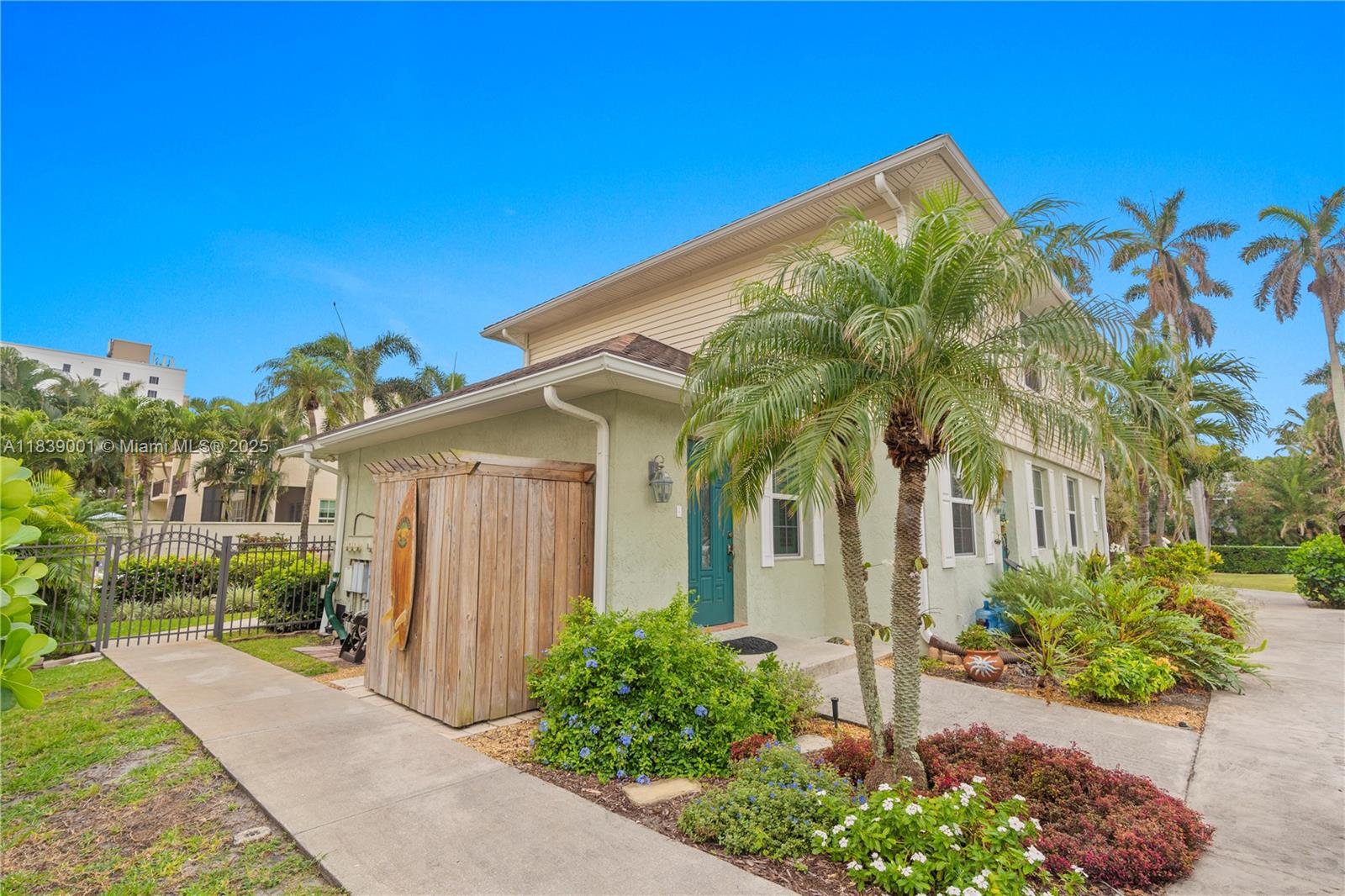 SEABREEZE OF DELRAY CONDO - Land