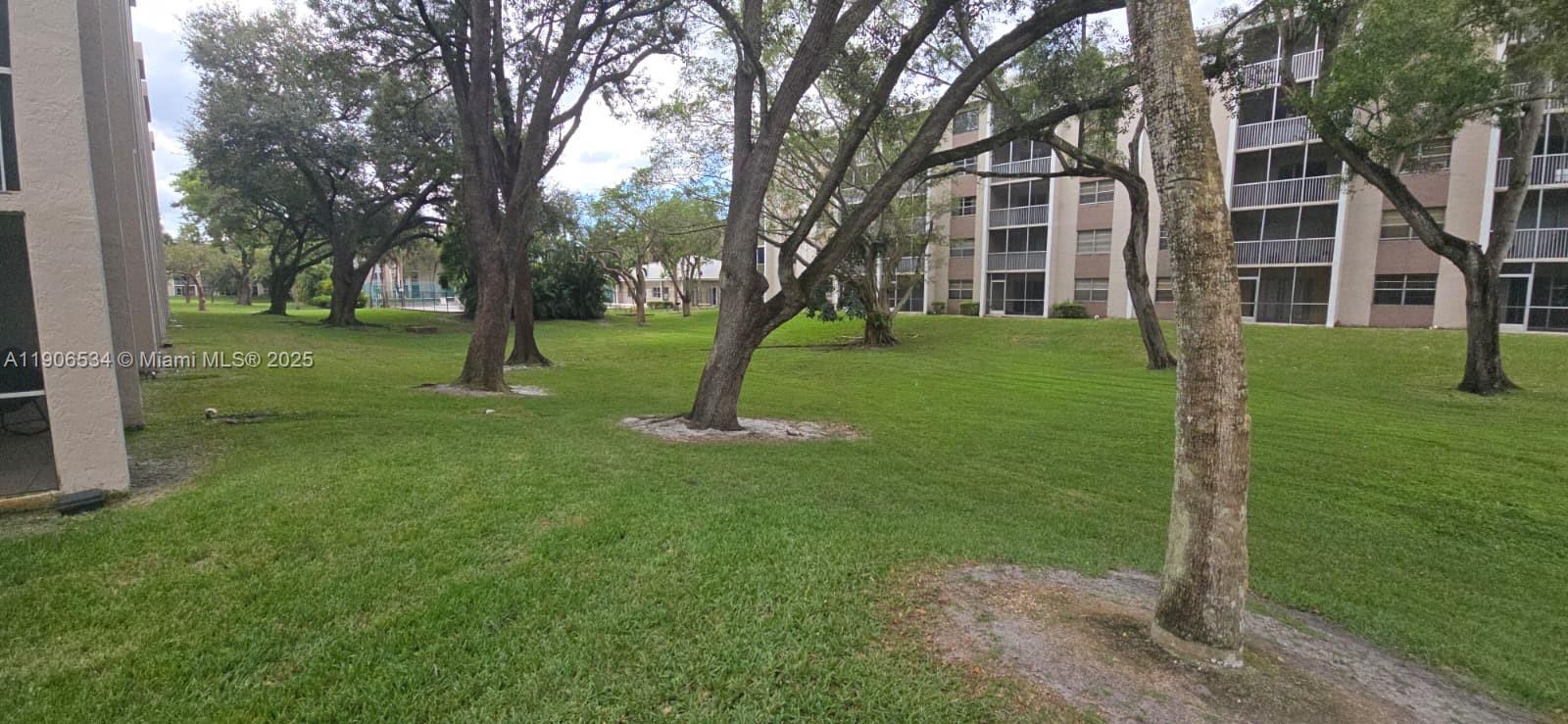 SHERWOOD SQUARE CONDOMINI - Residential Lease