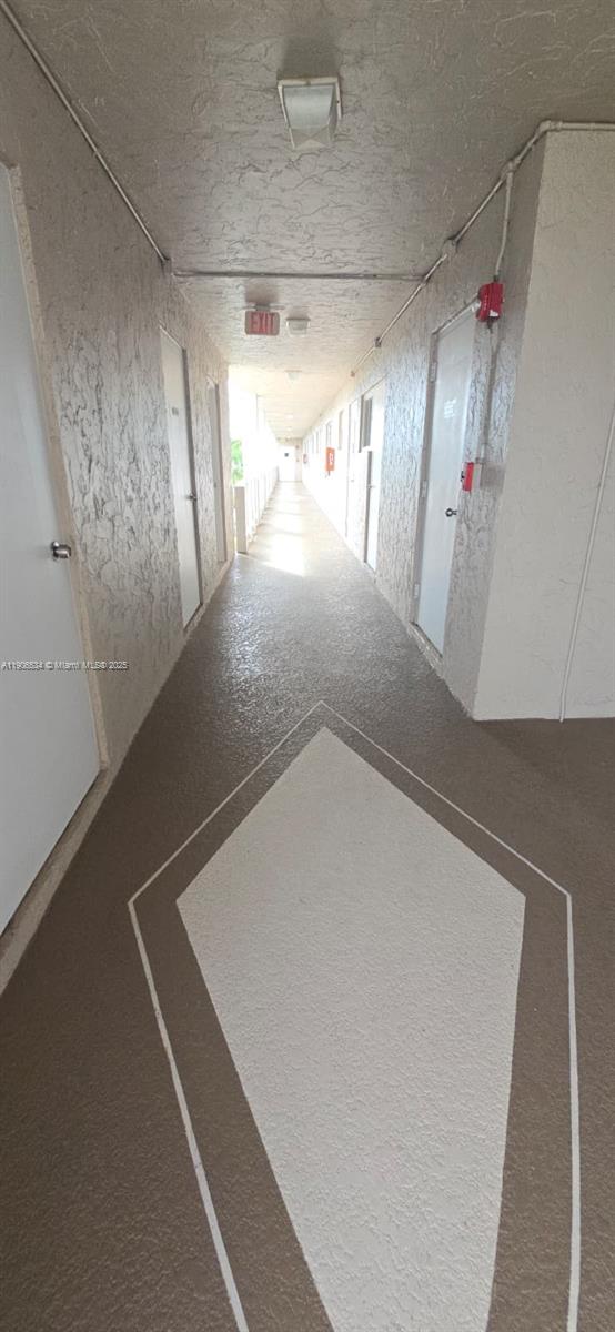 SHERWOOD SQUARE CONDOMINI - Residential Lease