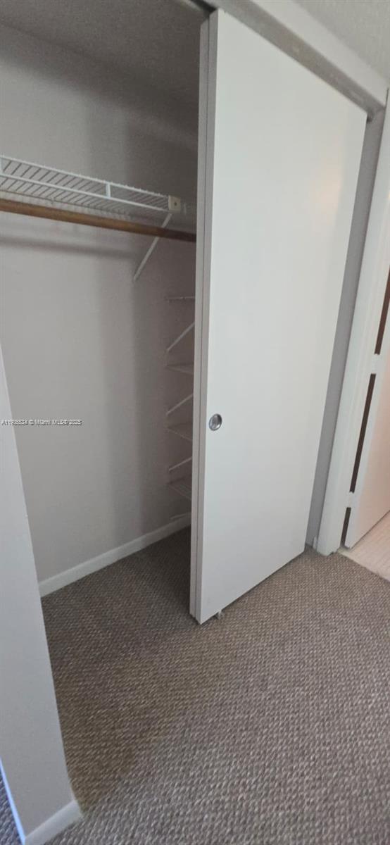 SHERWOOD SQUARE CONDOMINI - Residential Lease