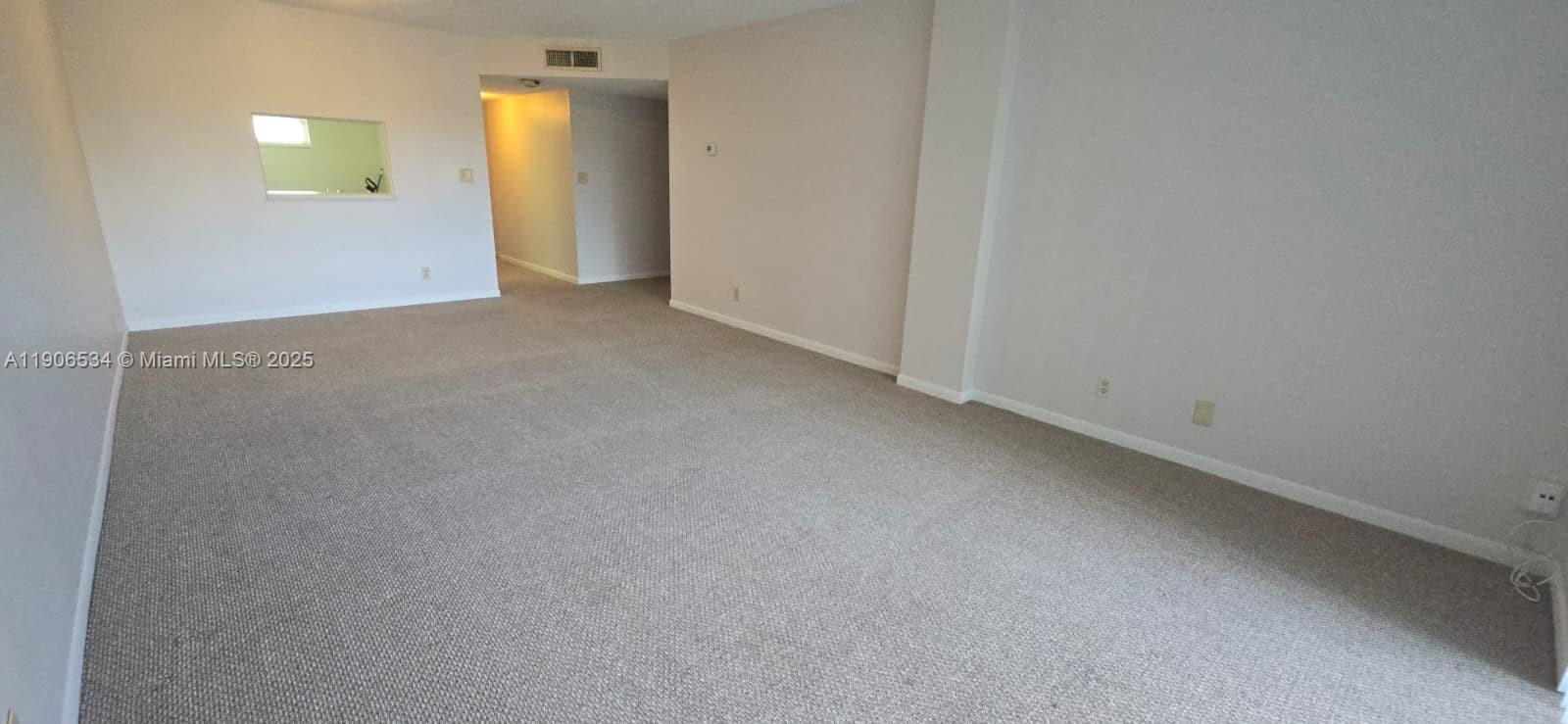 SHERWOOD SQUARE CONDOMINI - Residential Lease