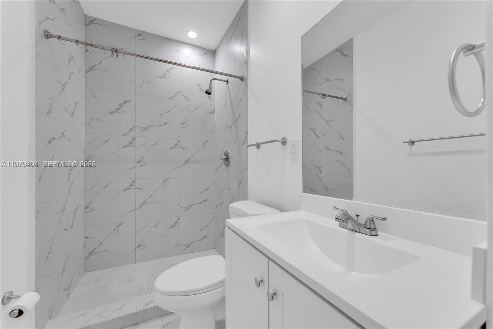 AUBURN HEIGHTS - Residential Lease