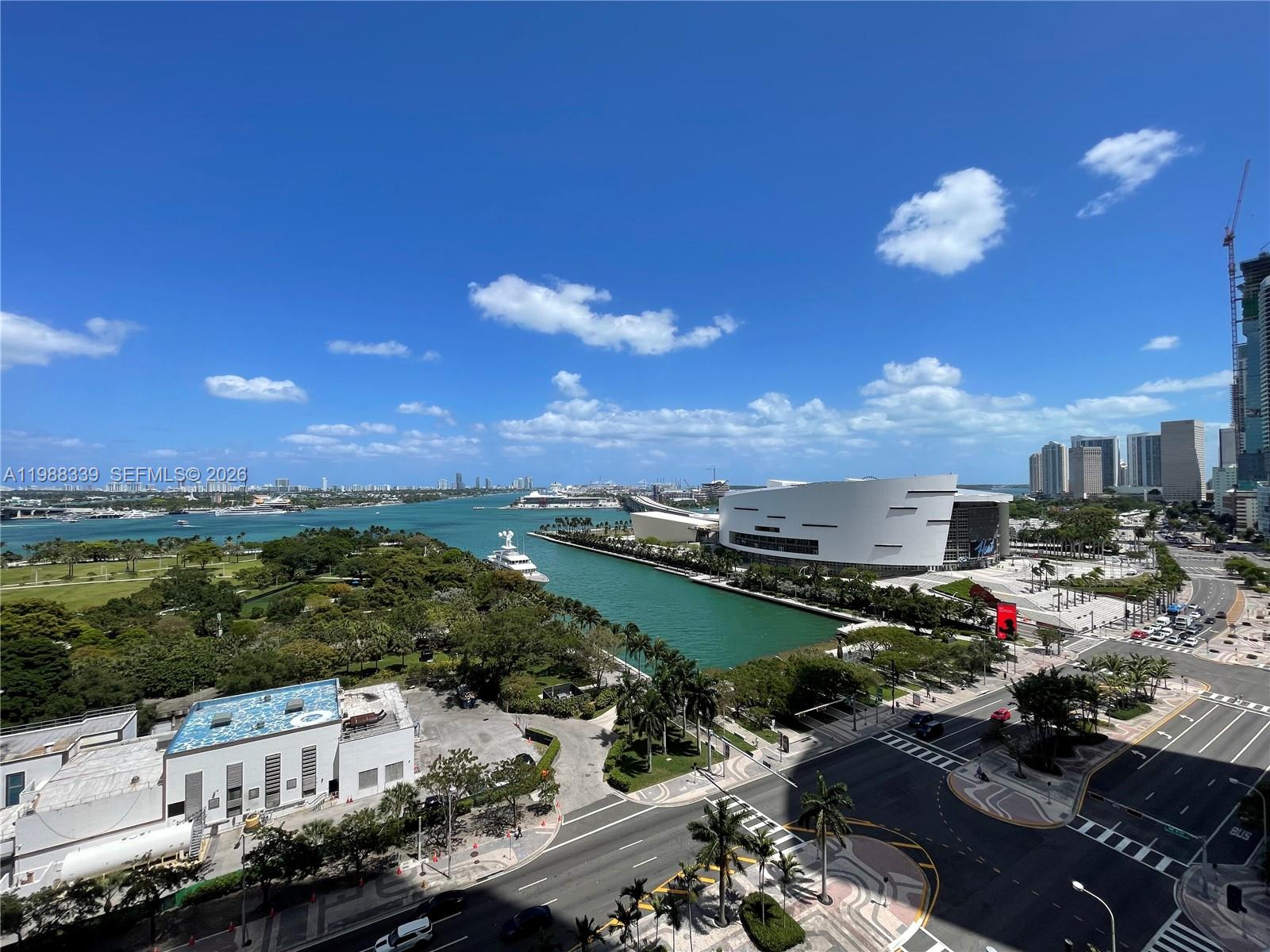 900 Biscayne Blvd 1704
