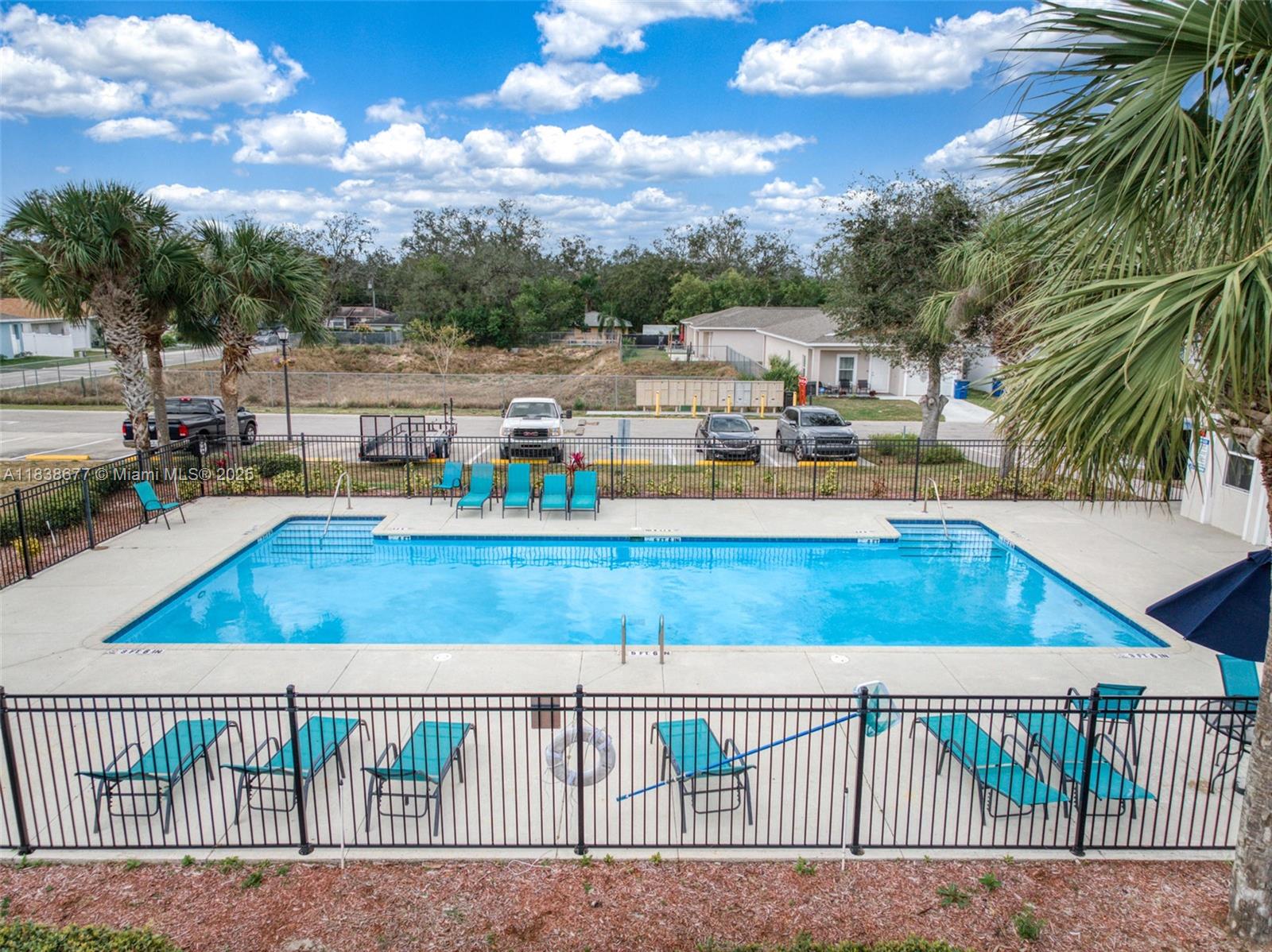 Las Villas at Kenilworth - Residential Lease