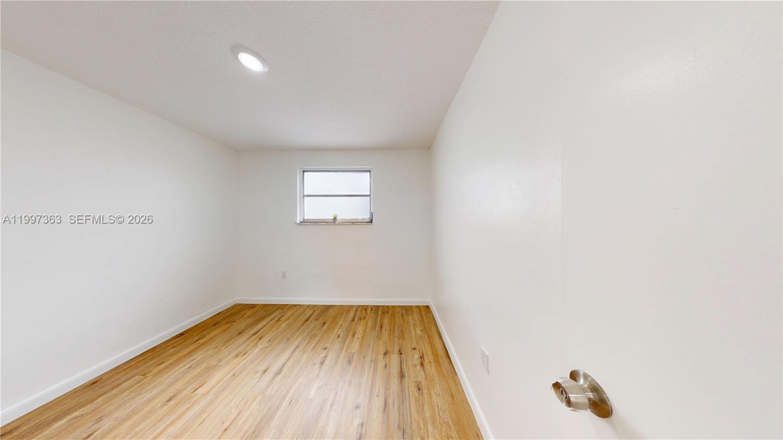 CAROLINA HEIGHTS - Residential Lease