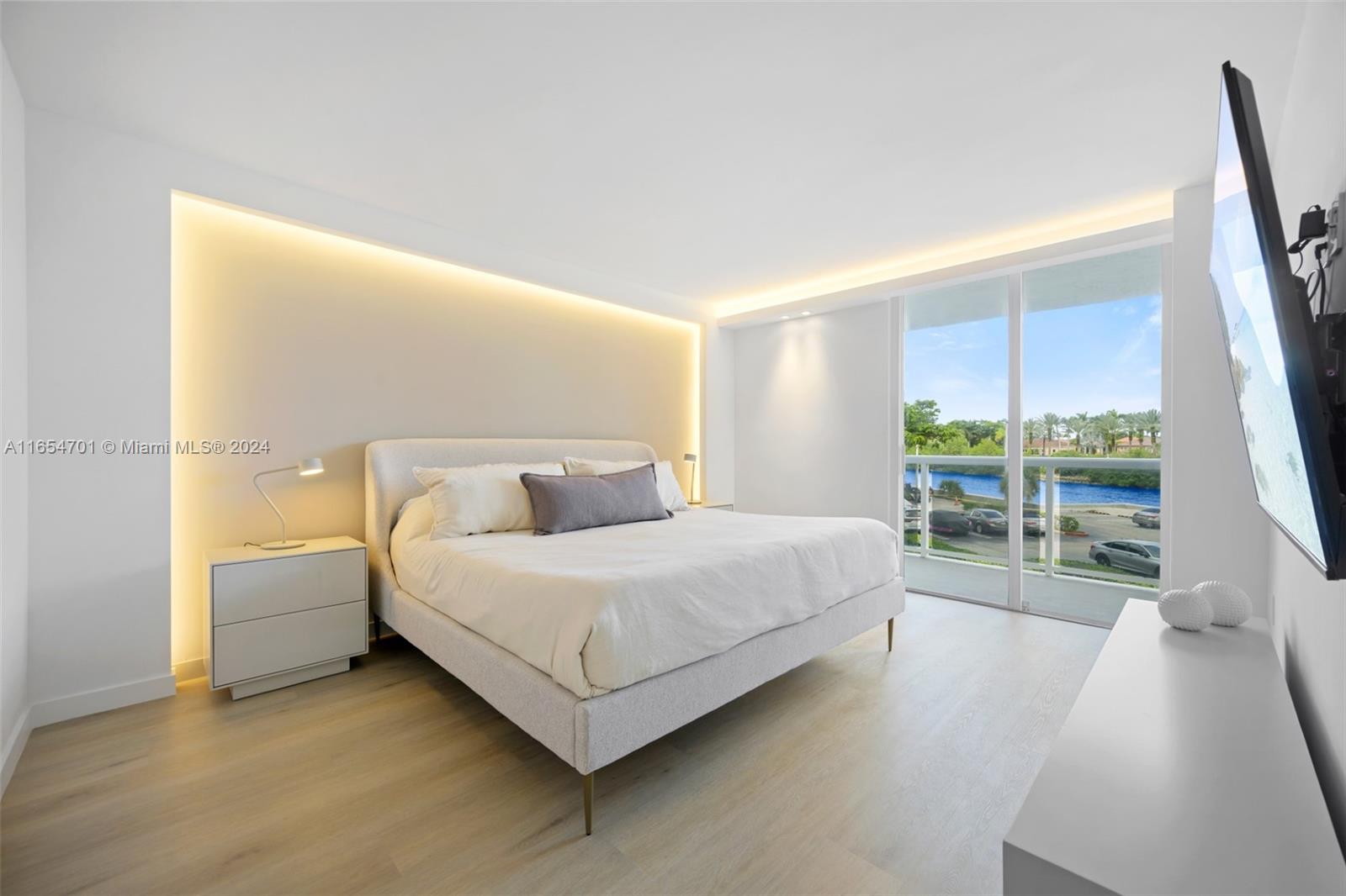 WATERVIEW CONDO - Residential