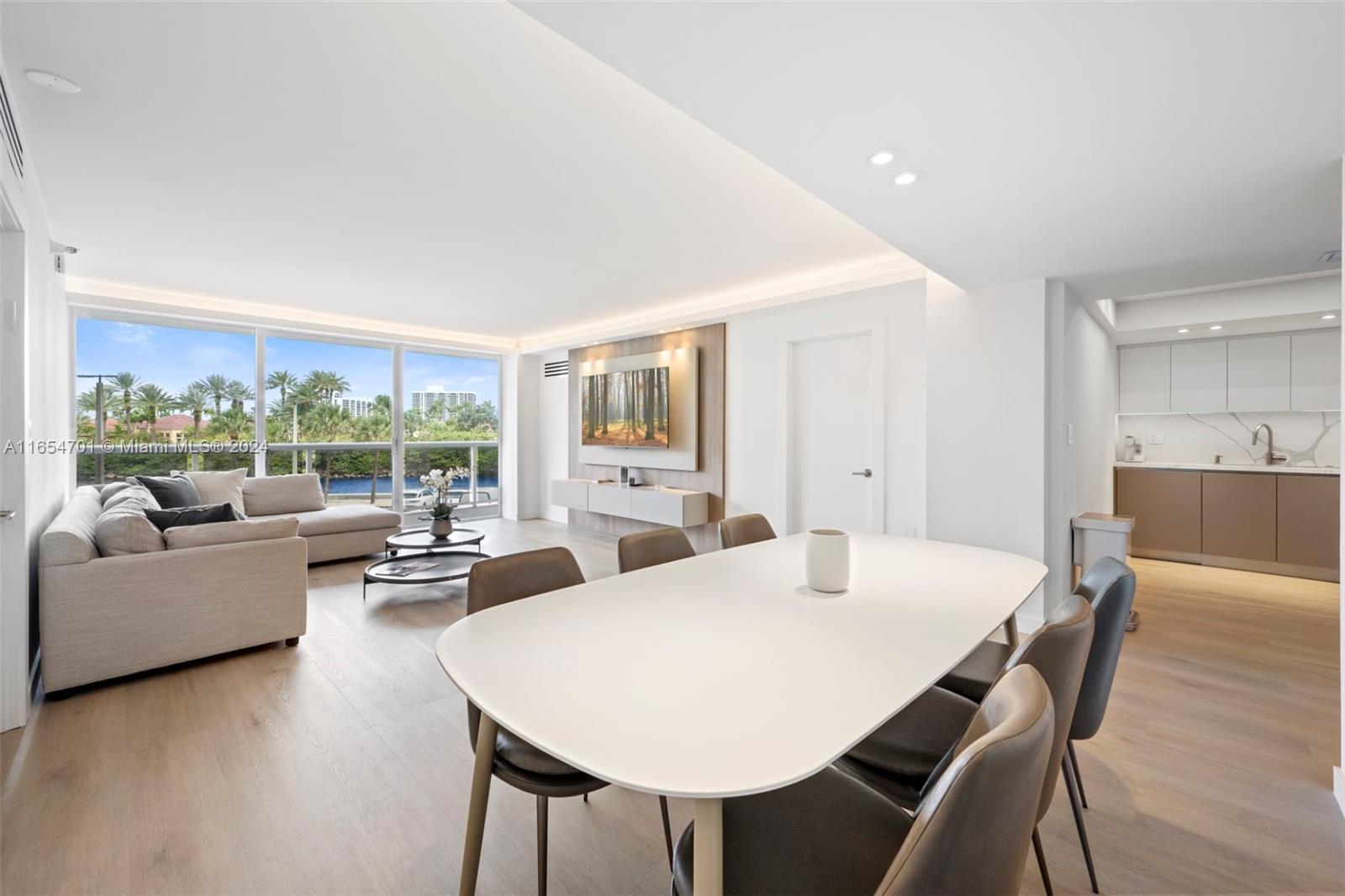 Property for Sale at 20505 E Country Club Dr 231, Aventura, Miami-Dade County, Florida - Bedrooms: 2 
Bathrooms: 2  - $490,000