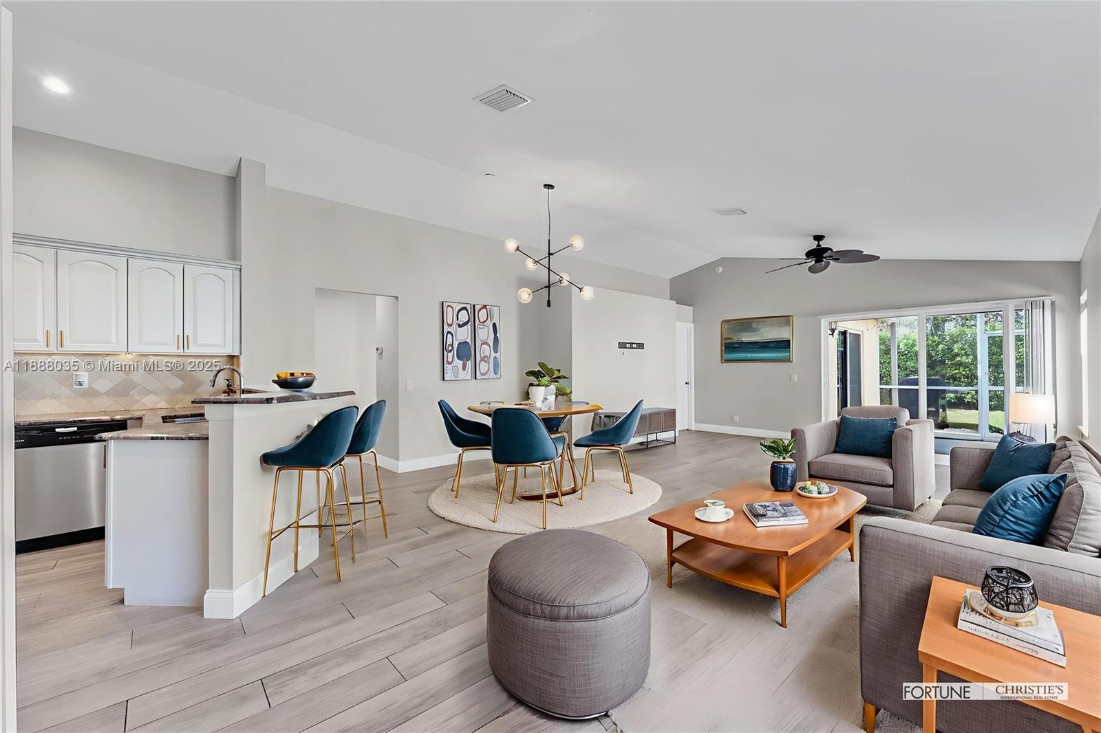 SECTORS 3 & 4 BOUNDARY PL - Residential