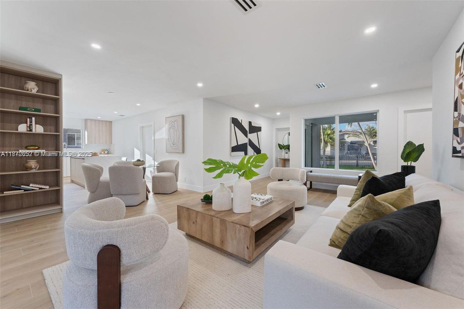 EVENINGSIDE - Residential