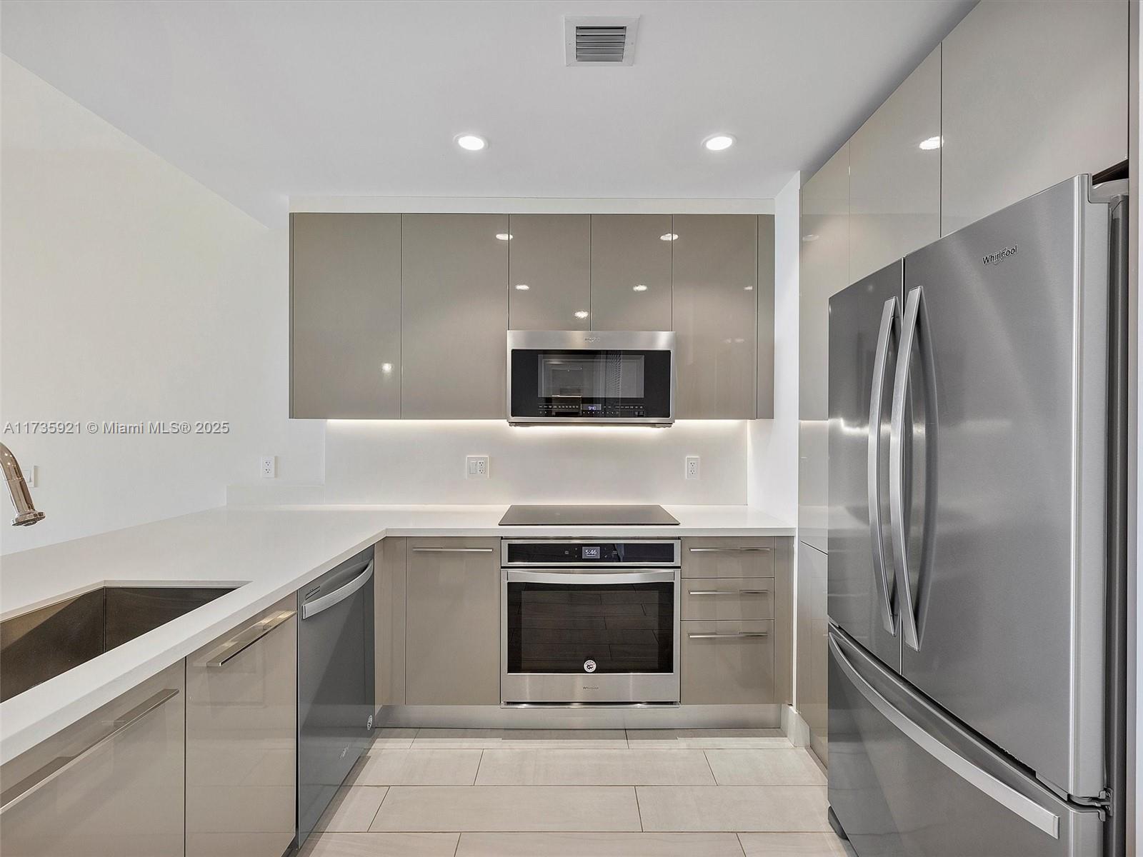 Property for Sale at 2000 Metropica Way 202, Sunrise, Miami-Dade County, Florida - Bedrooms: 2 
Bathrooms: 2  - $458,000