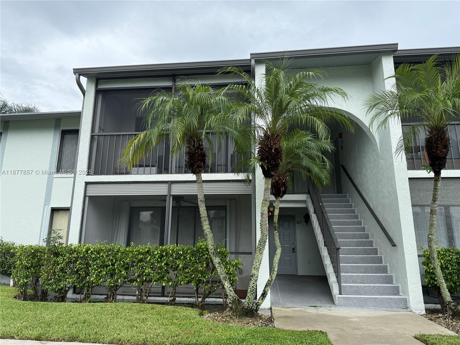 Spacious ground floor unit with gorgeous Lake view . 3 bed and 2 bath condo in heart of West Palm Beach. New flooring and freshly painted. New A/C , New Roof. HOA dues include building insurance, Roof, Water , Cable, Common area and Outside Pest control.