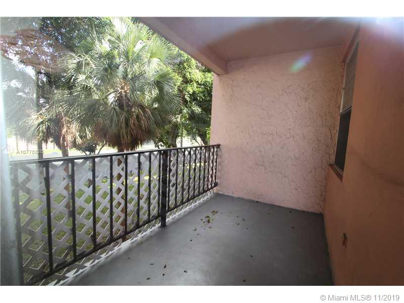 LOS ARBOLES CONDO - Residential Lease