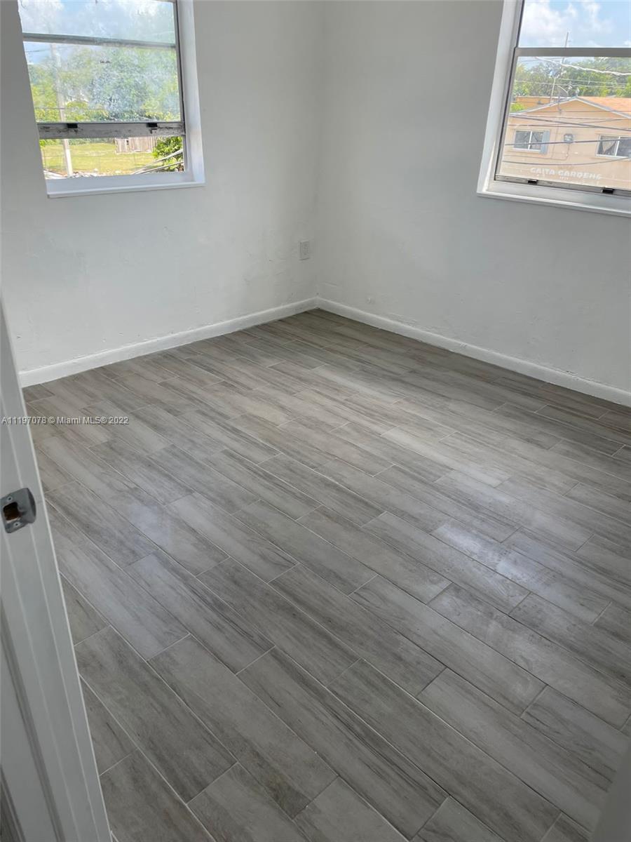 ORCHARD VILLA EXTENSION - Residential Lease