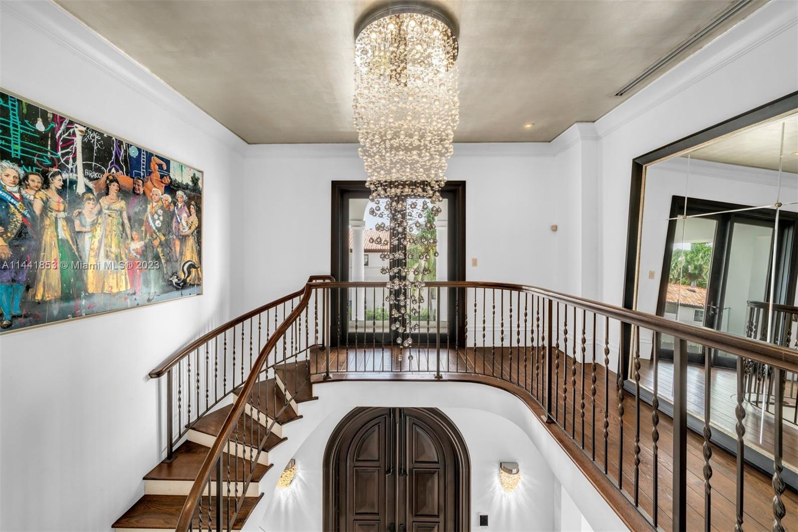 CRYSTAL VIEW - Residential