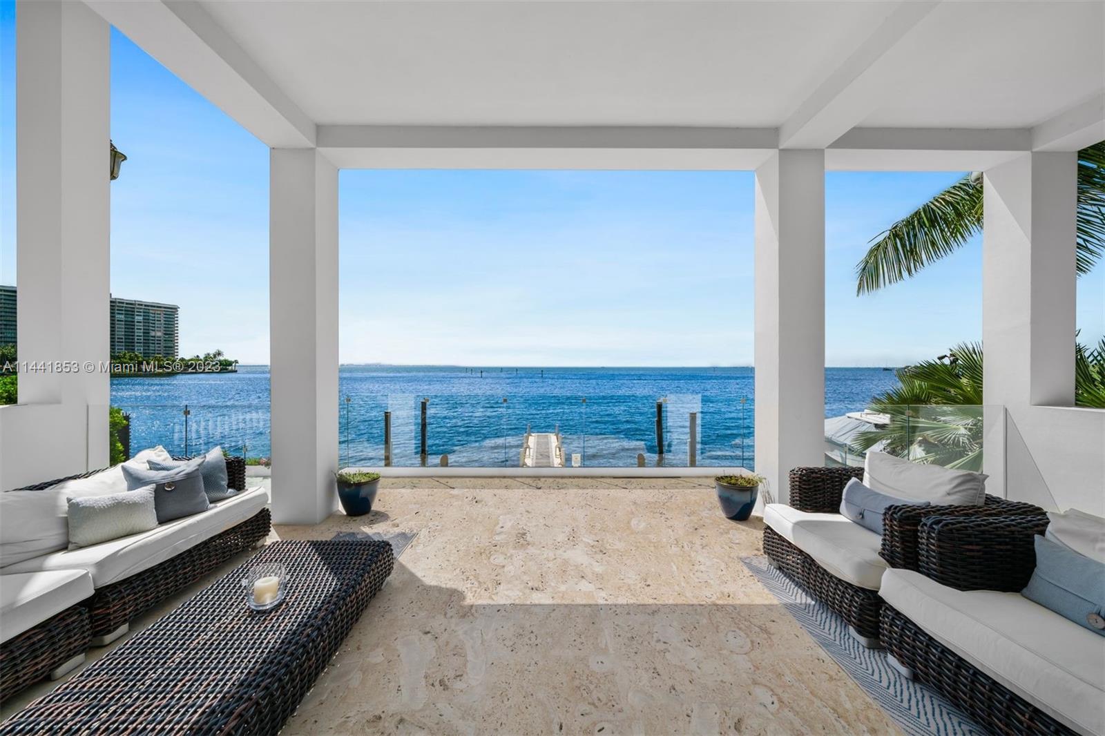 CRYSTAL VIEW - Residential