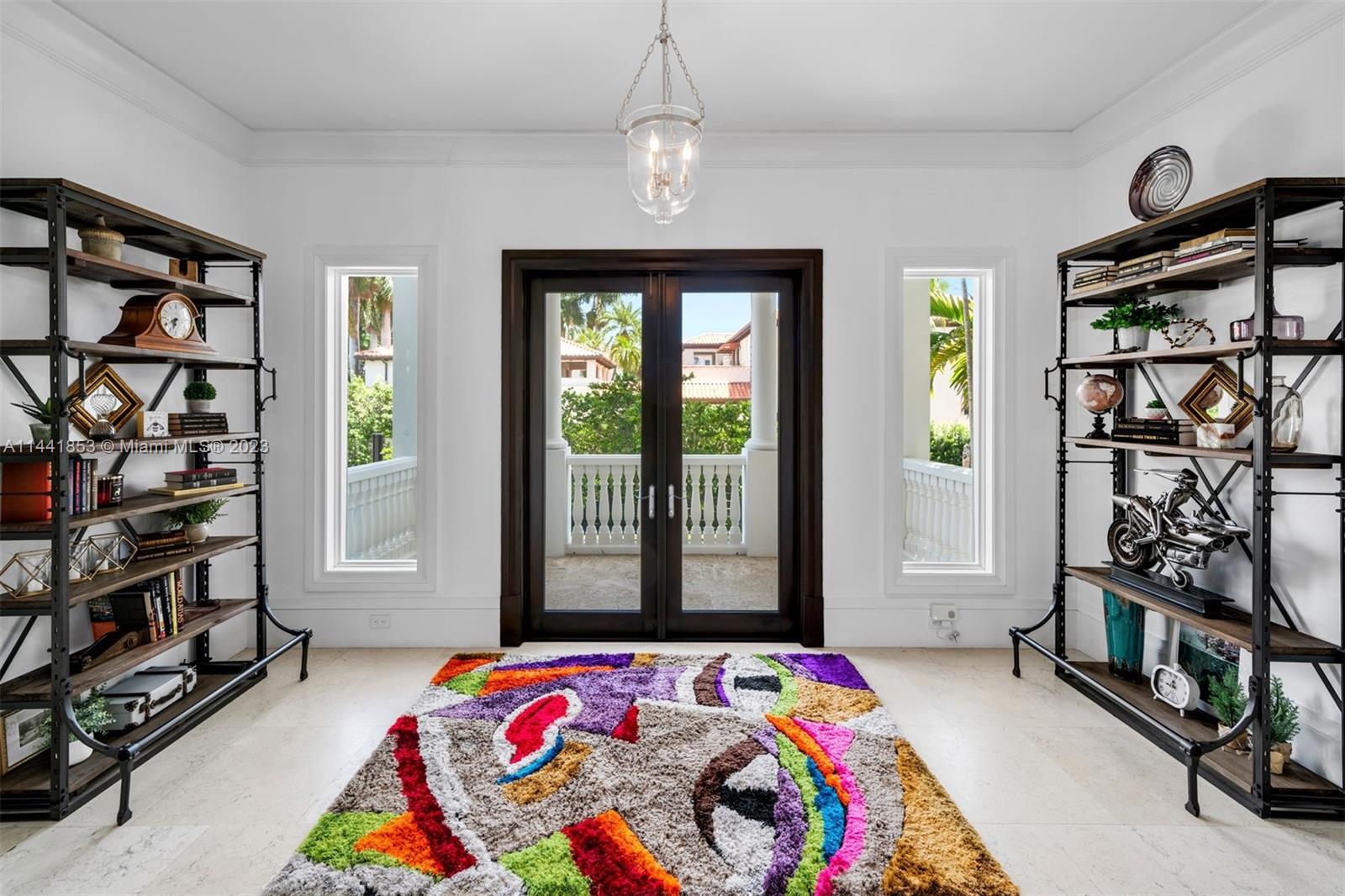 CRYSTAL VIEW - Residential