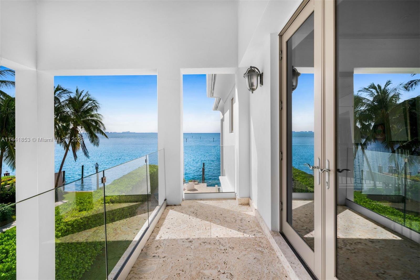 CRYSTAL VIEW - Residential