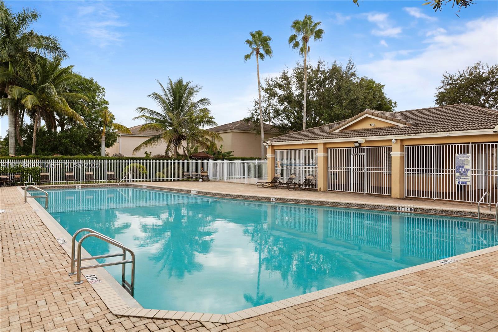 AVALON - Residential