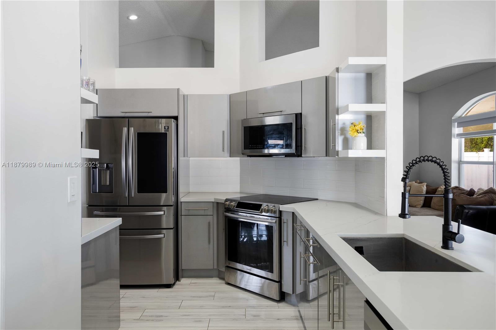 AVALON - Residential