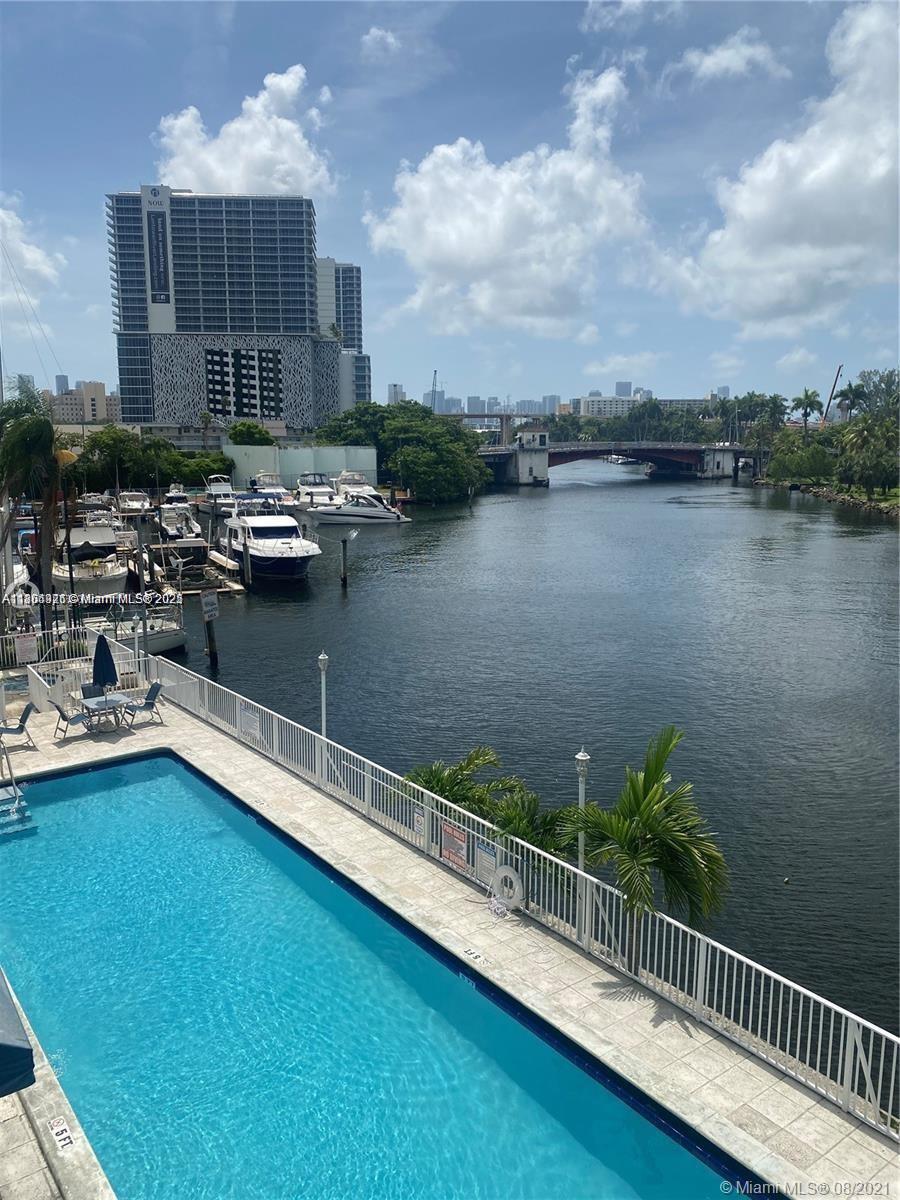 Beautifully remodeled 1 bedroom 1 bathroom with TWO assigned parking spaces in conveniently located Serenity on the River. Will not last.