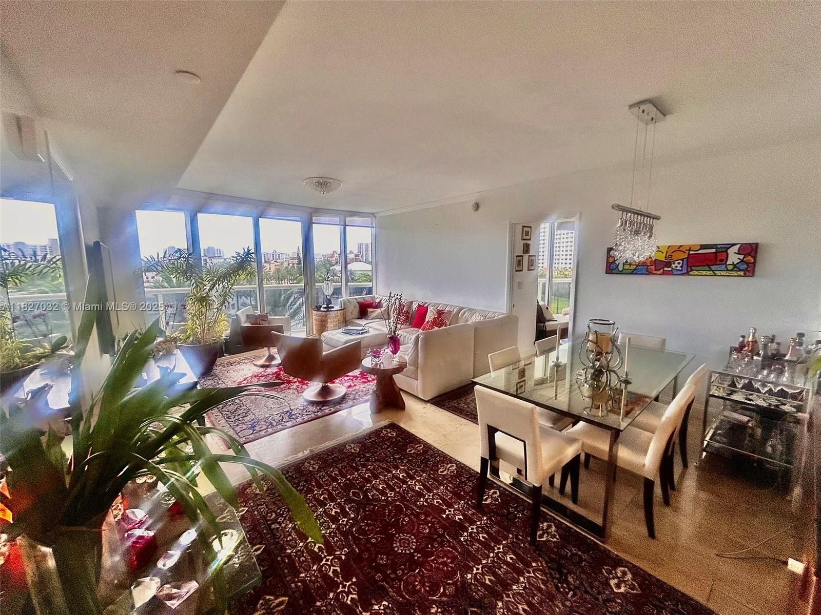 17201 Collins Ave 509