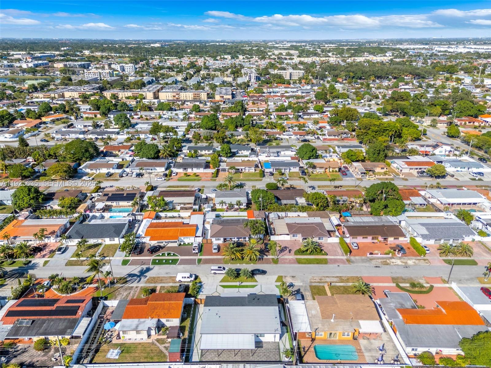 MEADOWS PARK - Residential Lease