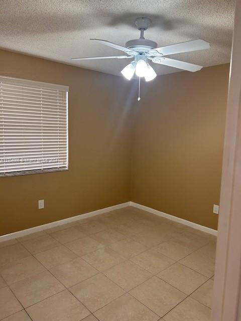 LAKESHORE CONDO 10 - Residential
