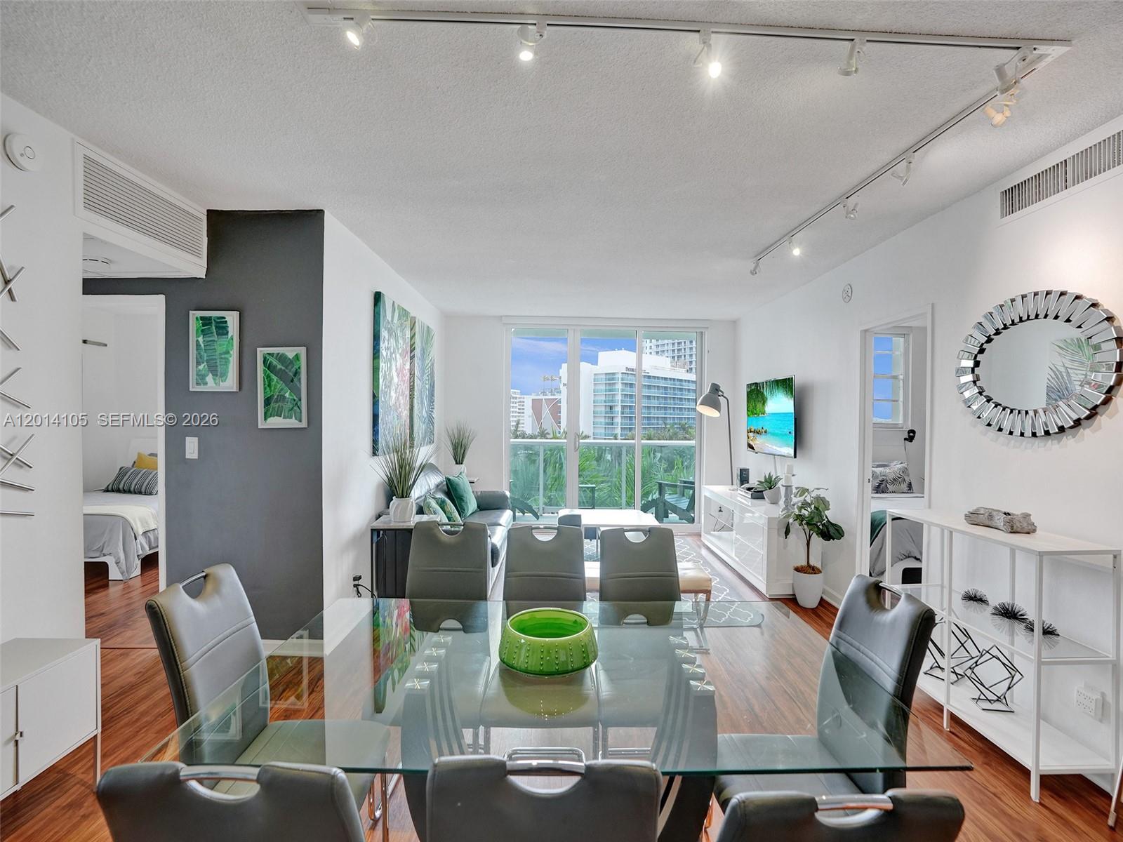 3901 S Ocean Dr 6V